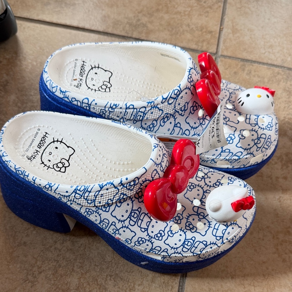 Hello Kitty White & Blue Kids Platform Clogs with Red Bow